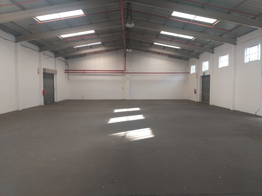 To Let Commercial Property for Rent in Maitland Western Cape